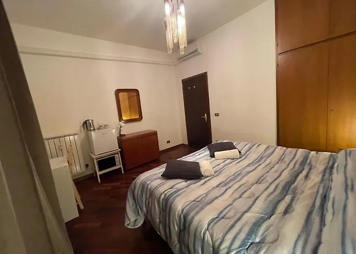 ゲストハウス S Marcos メストレ